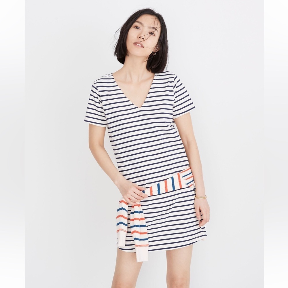 Madewell Relaxed Tee Dress in Yorktown Navy Stripe Large